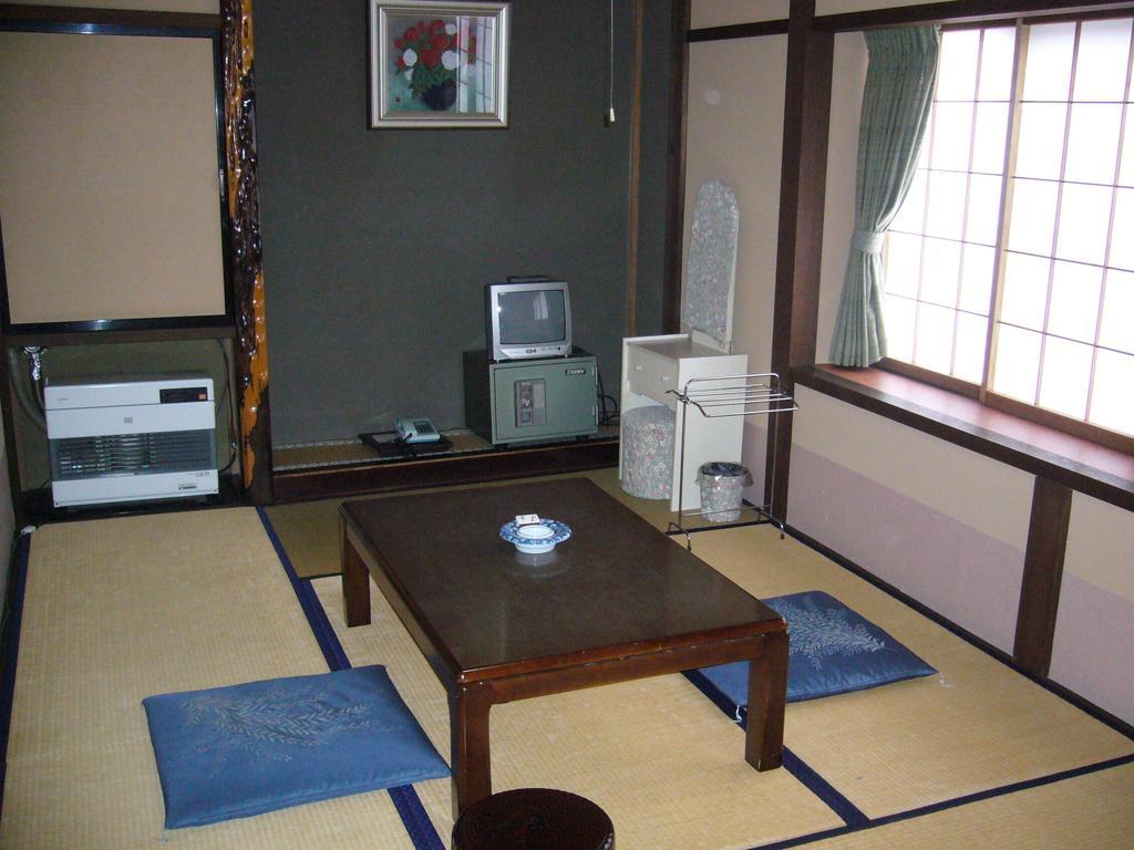 Shitanda Hotel Takayama  Room photo