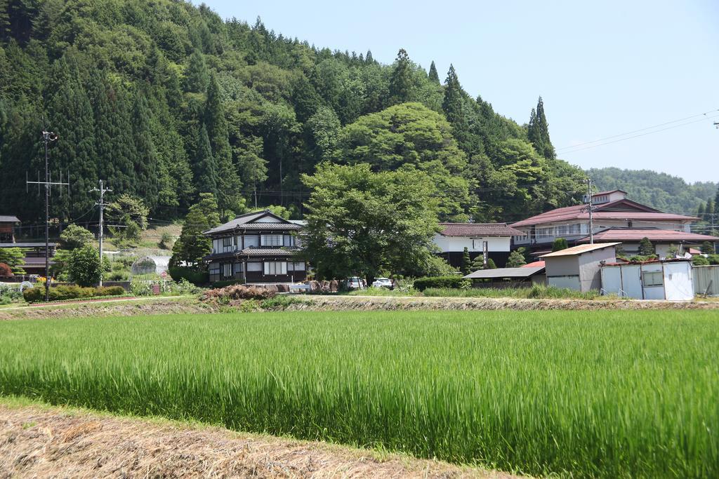 Shitanda Hotel Takayama  Exterior photo